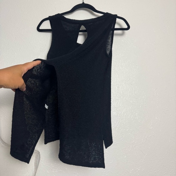 Element Black Knit Open Back Sweater Tank Top - Picture 3 of 7